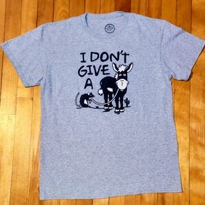 Men's Heather Gray Graphic Tee - 'I Don't Give A'
